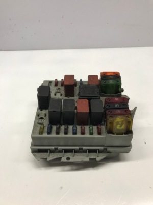 Коробка предохранителей fiat lancia alfa 46763650 фото №1