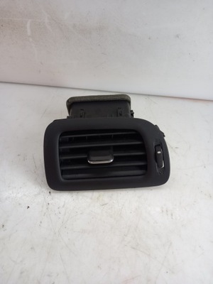 Решітка обдув права opel ampera 22774482 фото №1