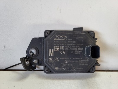 Toyota yaris iv 4 радар acc distronic датчик скорости 88210-0d040 фото №1