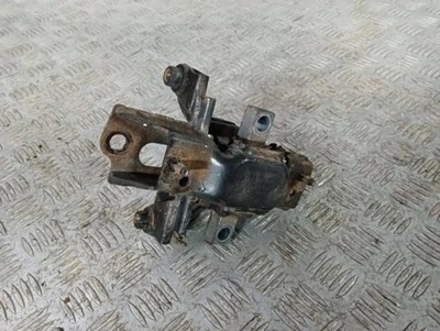 Кронштейн подушка коробки audi a1 8x 1.6 tdi фото №1