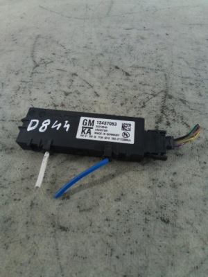 D844 датчик сигнализация astra j 13437063 фото №1