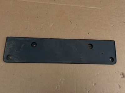 Vw arteon 3g8 подкладка pod номерной знак 3g8807287b фото №1