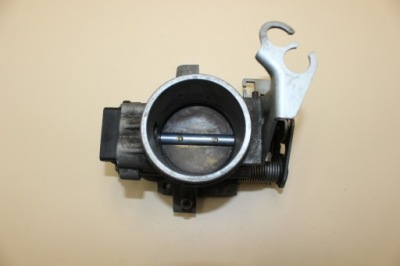 Дросельна заслінка bmw e46 m43b18 1432058 фото №1
