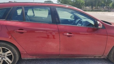 Двері правий перед volvo s60 v60 колір 702-46 гарантія фото №1