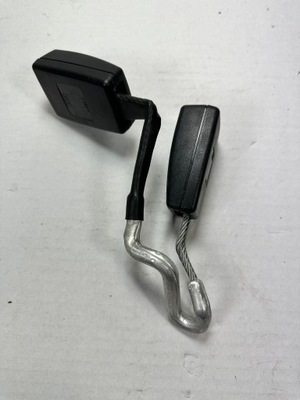 A3 8p кліпса поперечина лівий задня 8p0857739b фото №1