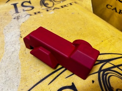 Захист заглушка пластик клеми renault megane iv hb фото №1