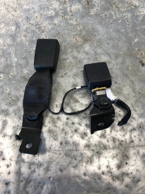 Клипса поперечина правый задняя kia rio iv 898b0h8200wk фото №1