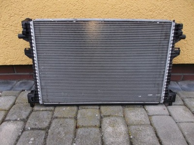 Радіатор vw golf 15- фото №1