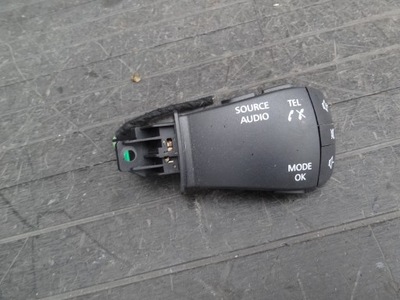 Dacia duster ii 2018 pilot рычаг радио оригинал фото №1