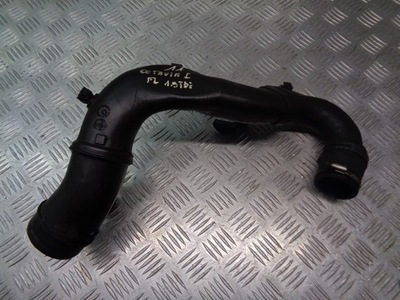 Skoda оригінальний номер px0446037 труба трубка інтеркулер фото №1