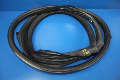 Bmw 5 gt f07 прокладка дверь правый задняя кузовная фото №1