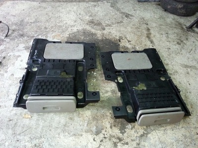 Grand scenic ii - ліва підлога бардачок фото №1