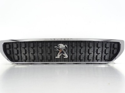 Решітка радіатора решітка радіатора peugeot traveler expert iii 16-24 оригінальний номер mymłon-4 фото №1