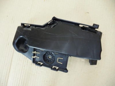 Напрямна бампера лівий задня skoda octavia iv 5e7807377 фото №1