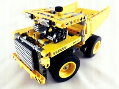 Klocki LEGO Technic Ciężarówka górnicza 42035
