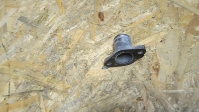 Nissan primera p 12 2.2 di патрубок wody фото №1