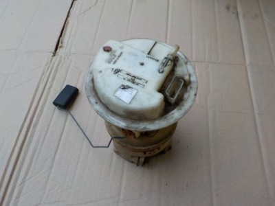 Насос пального peugeot 206 1,4 9643320380 фото №1