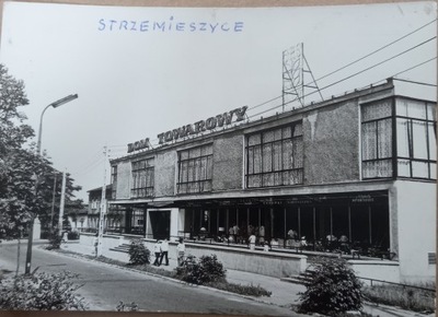 POCZTÓWKA STRZEMIESZYCE DOM TOWAROWY