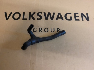 Пабтрубок  труба радиатора 028121053l фото №1