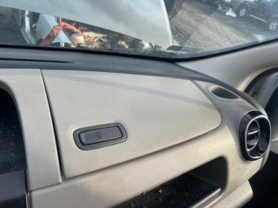 Renault trafic 3 iii van 14- бардачок пассажира верхний фото №1