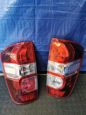 NISSAN NAVARA D23 RENAULT ALASKAN FARO PARTE TRASERA DERECHA IZQUIERDA ORIGINAL EUROPA  