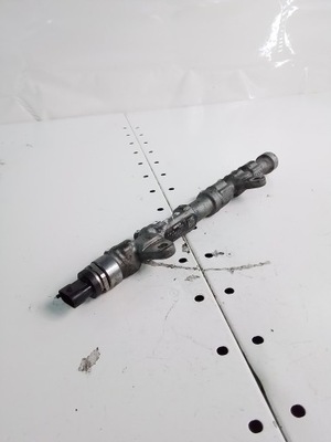 L793 молдинг упорскування opel combo d 1.3cdti 0445214217 фото №1