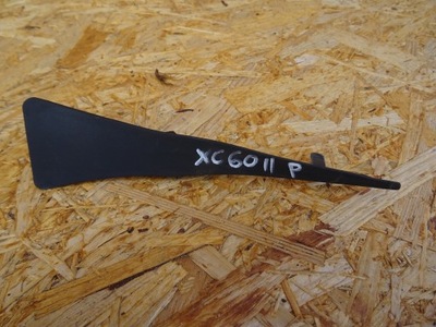 Volvo xc60 ii заглушка крыла правая 32219167 фото №1