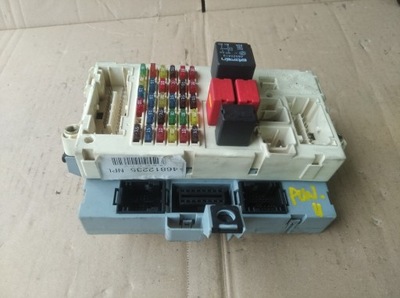 Коробка запобіжників fiat punto ii 46812235 фото №1