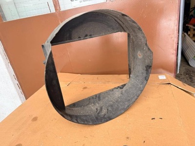 Захист вентилятора bmw e36 1723066 фото №1