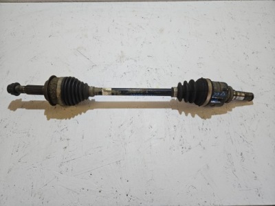 Toyota yaris iii 12-17 1.33 приводной вал левая фото №1