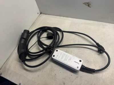 Зарядний пристрій автомобільна typ 1 250v 10a bs-pcd018 фото №1