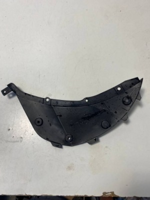 Jaguar e-pace подкрылок передние фото №1