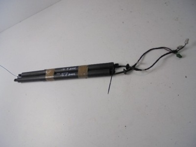 Амортизатори кришки задня peugeot 3008 ii 2016- фото №1