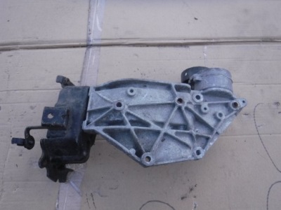 Кронштейн кронштейн генератора citroen peugeot 2.0 hdi 9682367380 фото №1