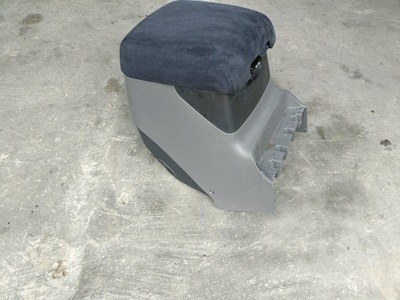 Підлокітник pajero iii 5d фото №1