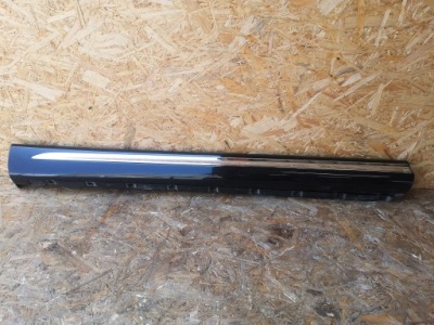 Mercedes v klasa w447 молдинг порог левая amg фото №1