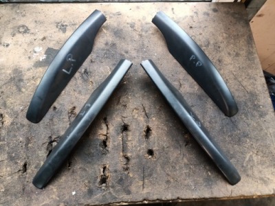 Mondeo mk4 універсал заглушки рейлінгів ліва права задні фото №1