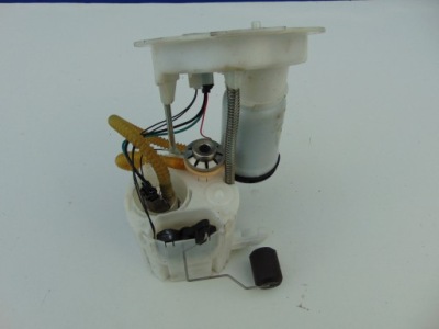 Bmw f31 328i помпа пального насос фото №1