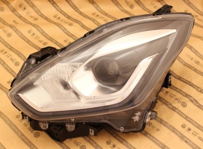 Suzuki swift mk8 viii 17+ фара перед full led фото №1
