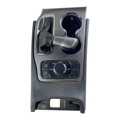 Jeep grand cherokee 2019 середина чохли фото №1