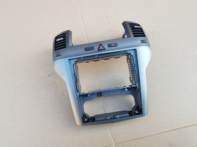 Рамка середня консолі радіо opel zafira b 13162556 ładna bez пошкоджень фото №1