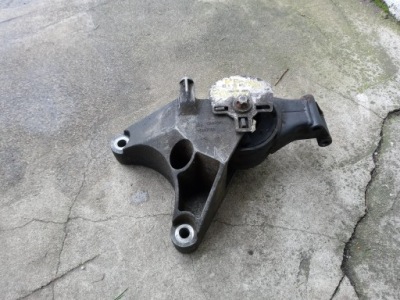 Кронштейн коробки opel vectra c 1.9 cdti фото №1