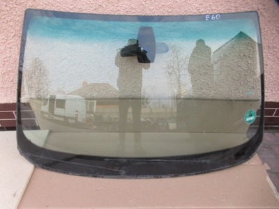 Bmw 5 e60 стекло передняя фото №1