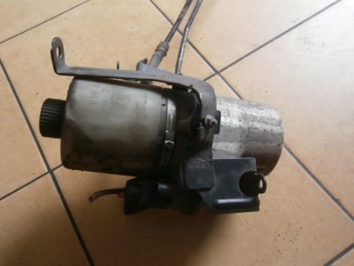 Насос підсилювача 6q1423051ca skoda fabia фото №1