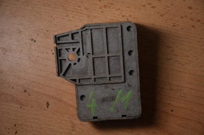 Модуль блок керування бортовий комп'ютер pajero i 84-91r фото №1