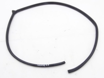 Mazda 6 i gg gy 02-07 прокладка дверь правый перед фото №1