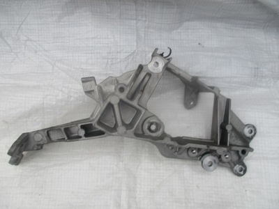 Кронштейн двигуна jaguar xe xf range land rover 2.0d фото №1