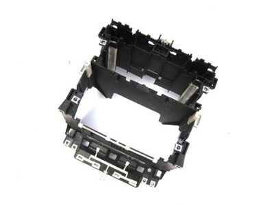 Рамка радіо корпус audi a3 8p 8p0858005b фото №1