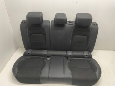 Jaguar e-pace x540 заднє сидіння сидіння фото №1