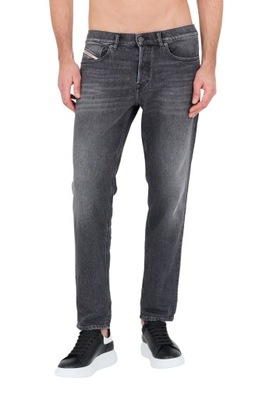 DIESEL Czarne jeansy D-finitive Tapered 34
